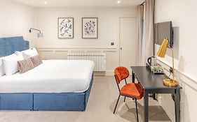 Brooks Hotel